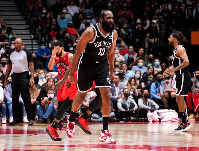 西甲2025-末节16分接管比赛！哈登打出赛季最佳一战压垮猛龙